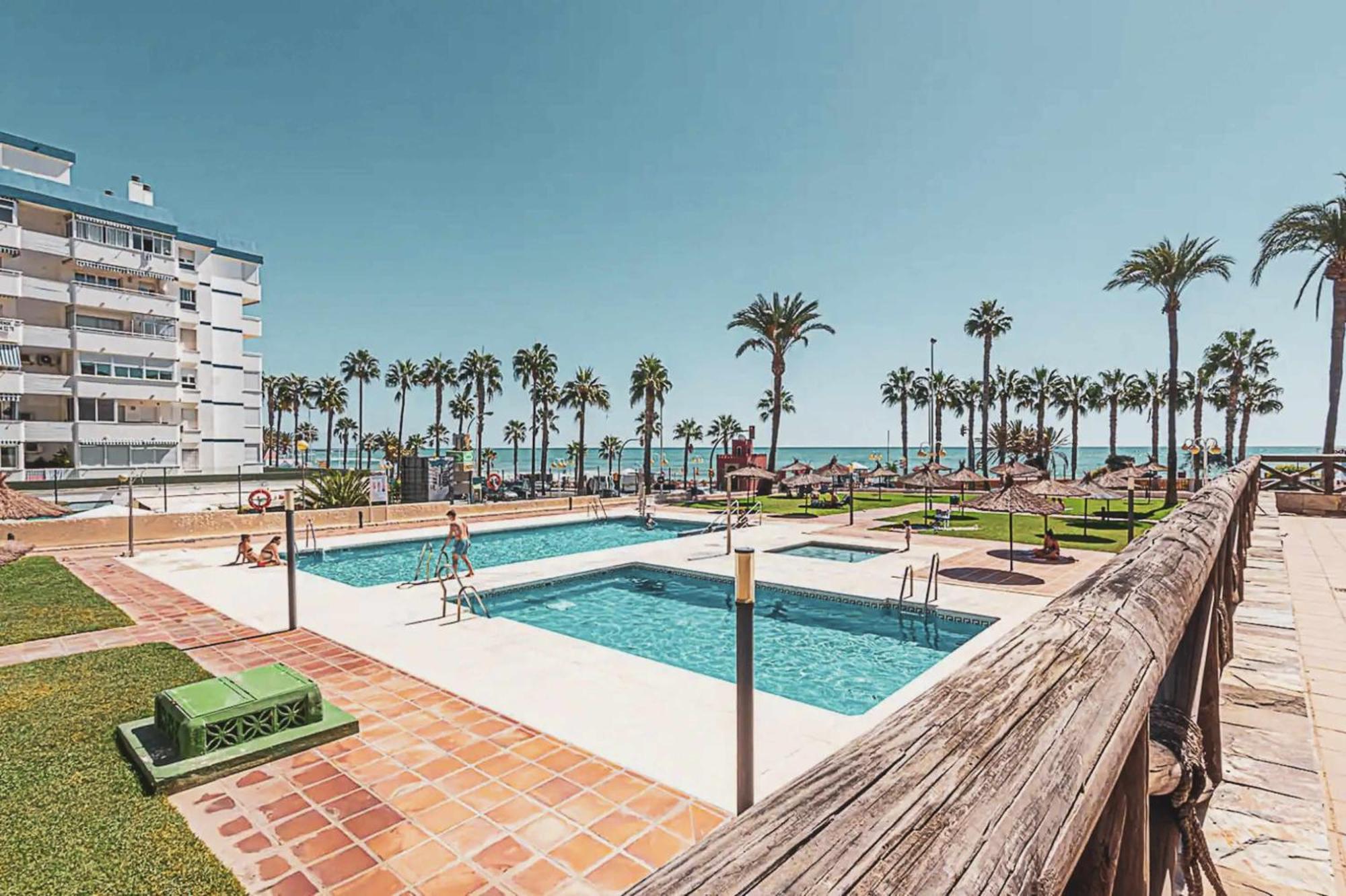 Precioso Apartamento En Primera Linea De Playa Benalmádena Dış mekan fotoğraf