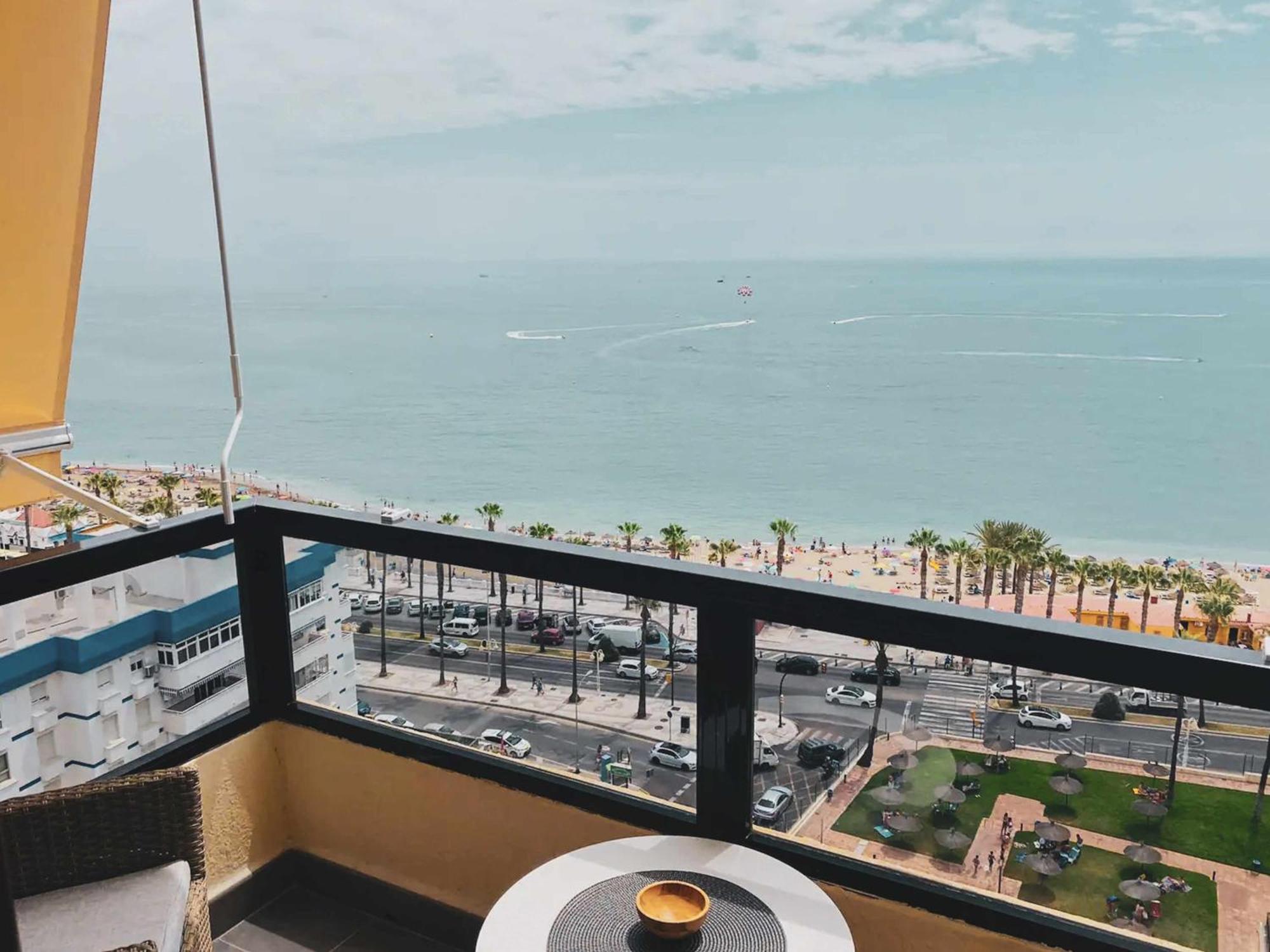 Precioso Apartamento En Primera Linea De Playa Benalmádena Dış mekan fotoğraf
